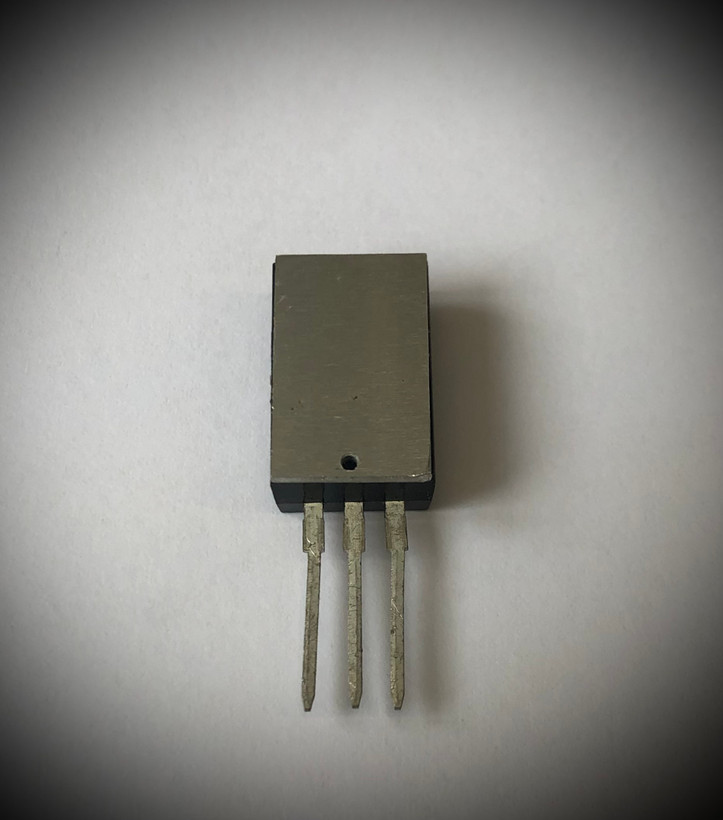 آیسی رگولاتور ولتاژ ۳ آمپر با پایه کنترول و STBY مدل TE514CV