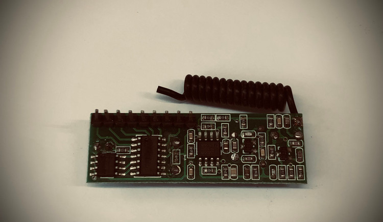 ماژول گیرنده ۴۳۳ مگاهرتز ش کاناله ( ماژول ریموت 433MHz )