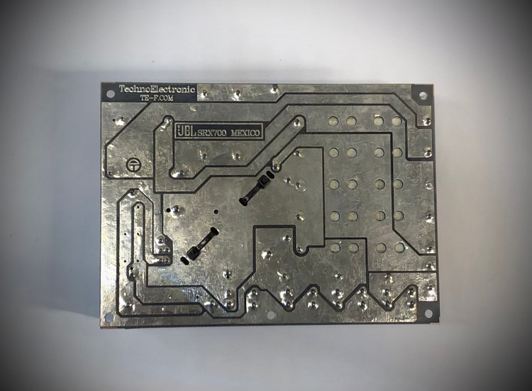 کراس اور 3WAY دبل ووفر و توییتر مدل الکتروویس EV 1200W مدل TE122